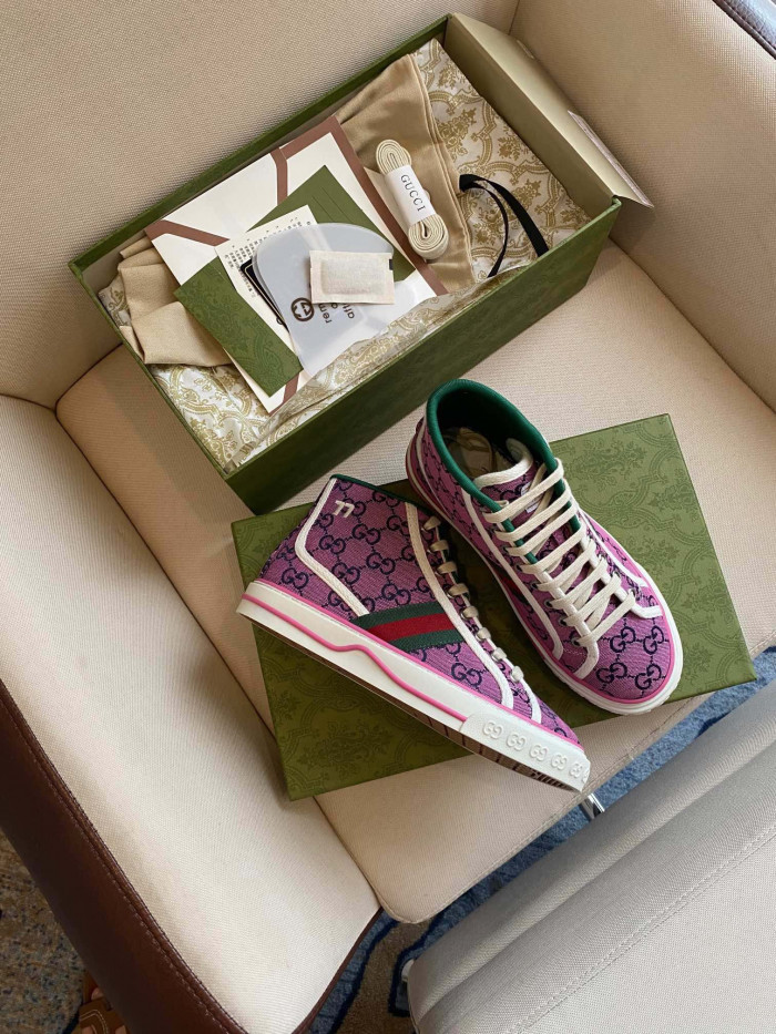 G*u*i tennis 1977 sneaker