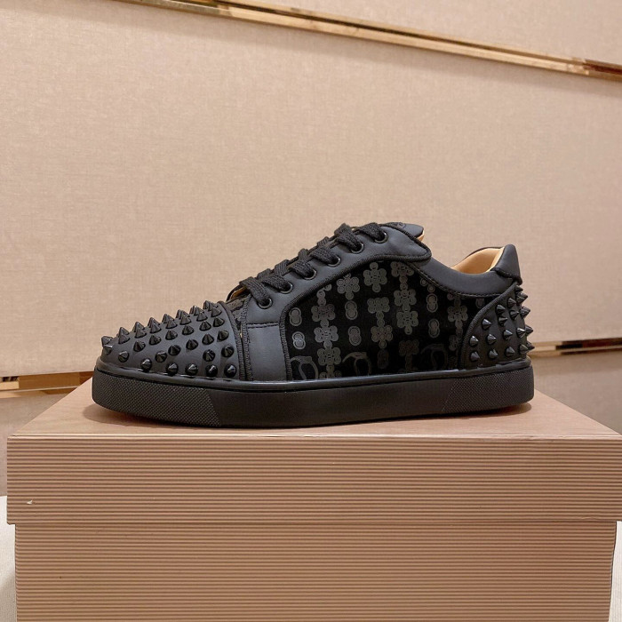 Ch**an louboutin l0*is junior spikes