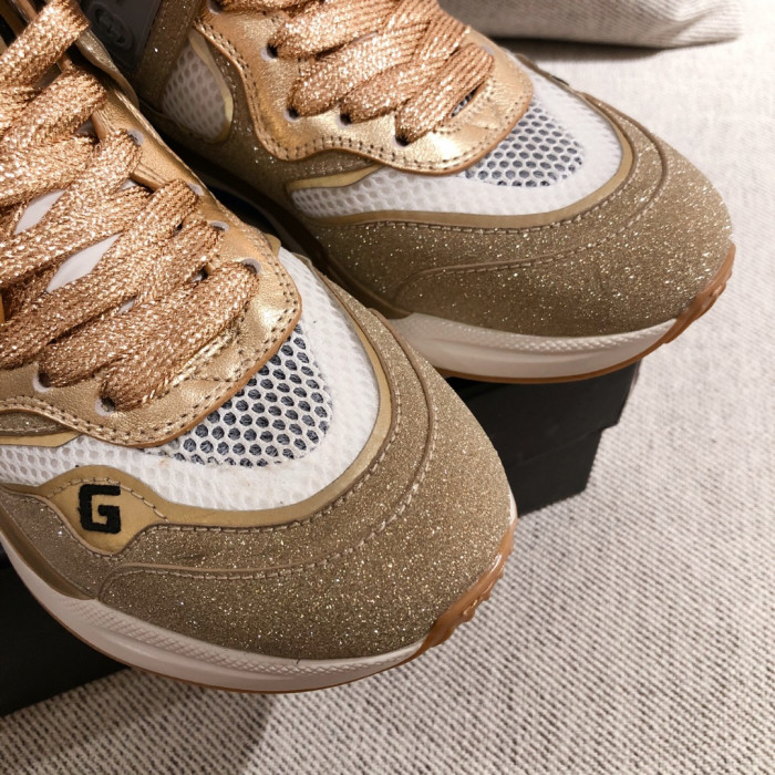 G*u*i mid sneaker