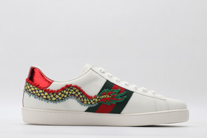 G*u*i low-top sneaker