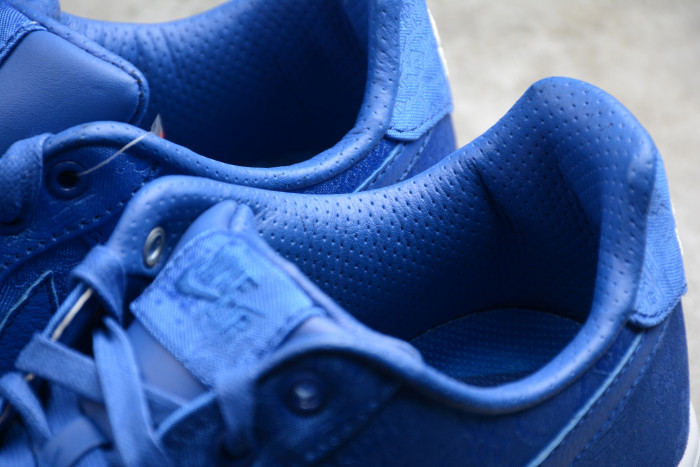AIR FORCE 1 LOW CLOT BLUE SILK CJ5290-400