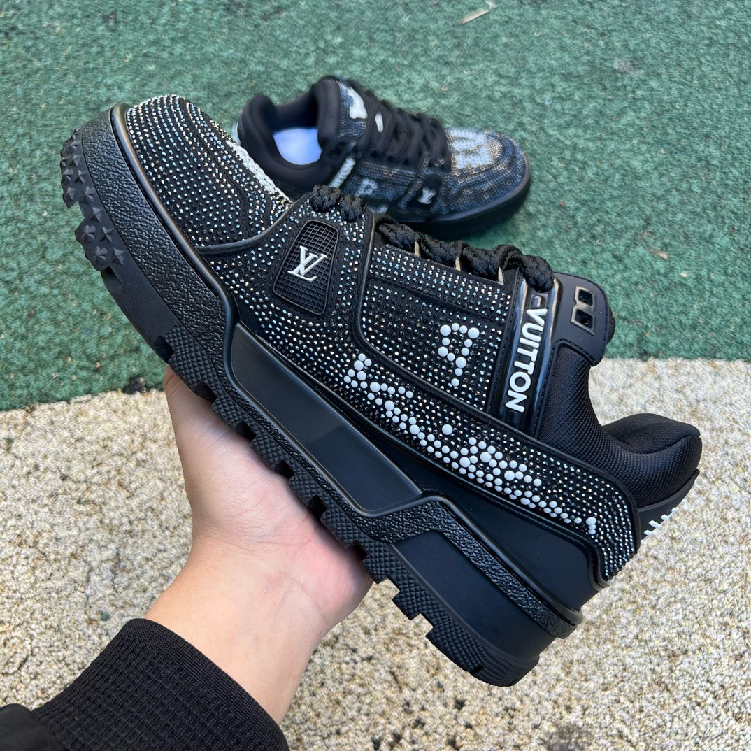 lv trainer maxi full of Di*m*nds black