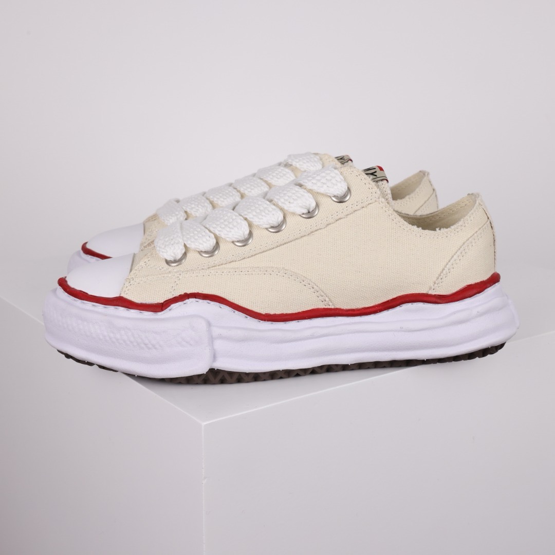 Ma*s*n mihara yasuhiro mmy sneaker