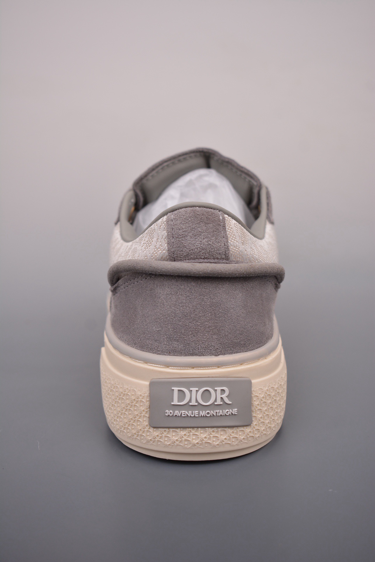 DR B33 SNEAKER
