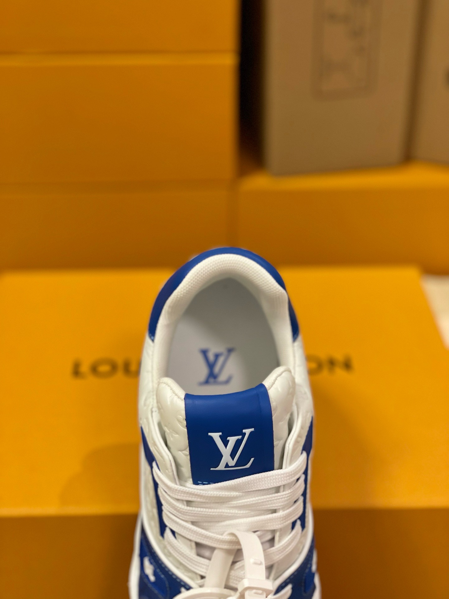 Loui Vuitto TRAINER SNEAKER