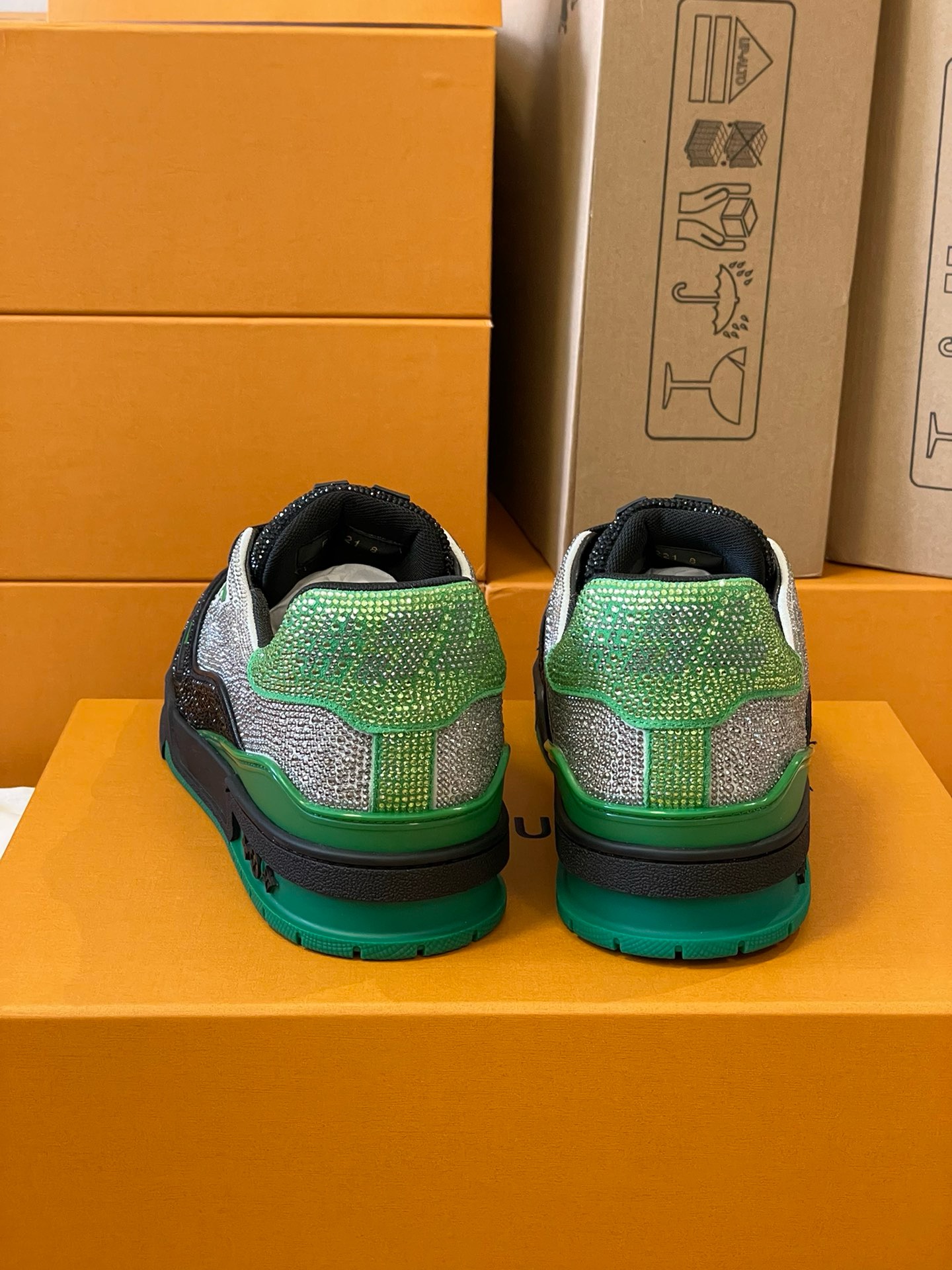 Loui Vuitto TRAINER SNEAKER