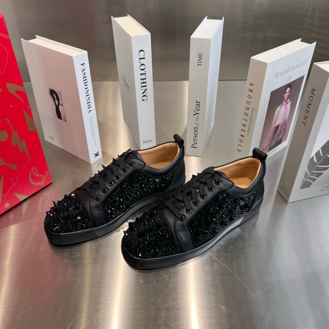 Ch**an louboutin sneaker